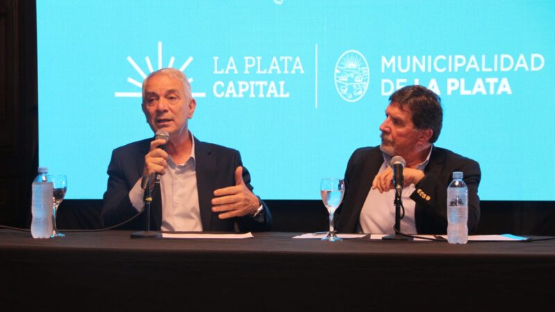 Alak y Sileoni anunciaron obras para 100 escuelas platenses