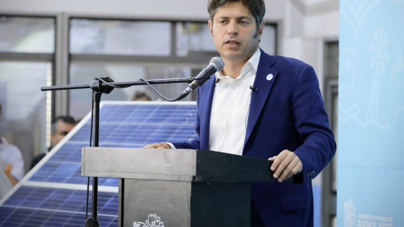 Avellaneda: Kicillof destacó el rol de las escuelas públicas