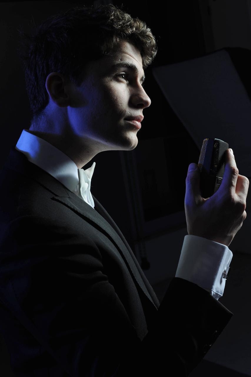 Martín Savi  se presenta en Buenos Aires