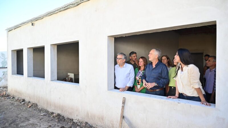 La Plata: Alak encabezó la reactivación de obras de una escuela en Villa Elvira