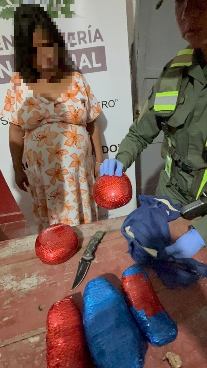 Gendarmería detuvo a una mujer embarazada que transportaba dos kilos de pasta base