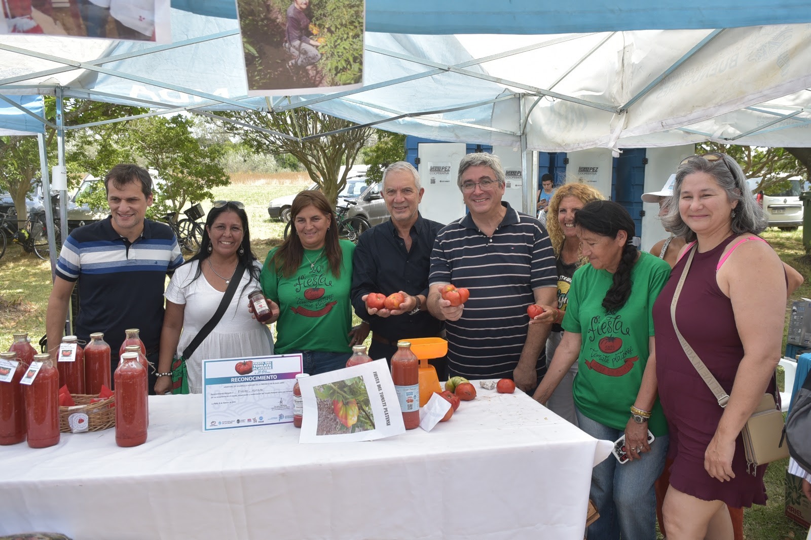 Con la presencia de Alak y Rodríguez, se realizó con gran éxito la Fiesta del Tomate Platense
