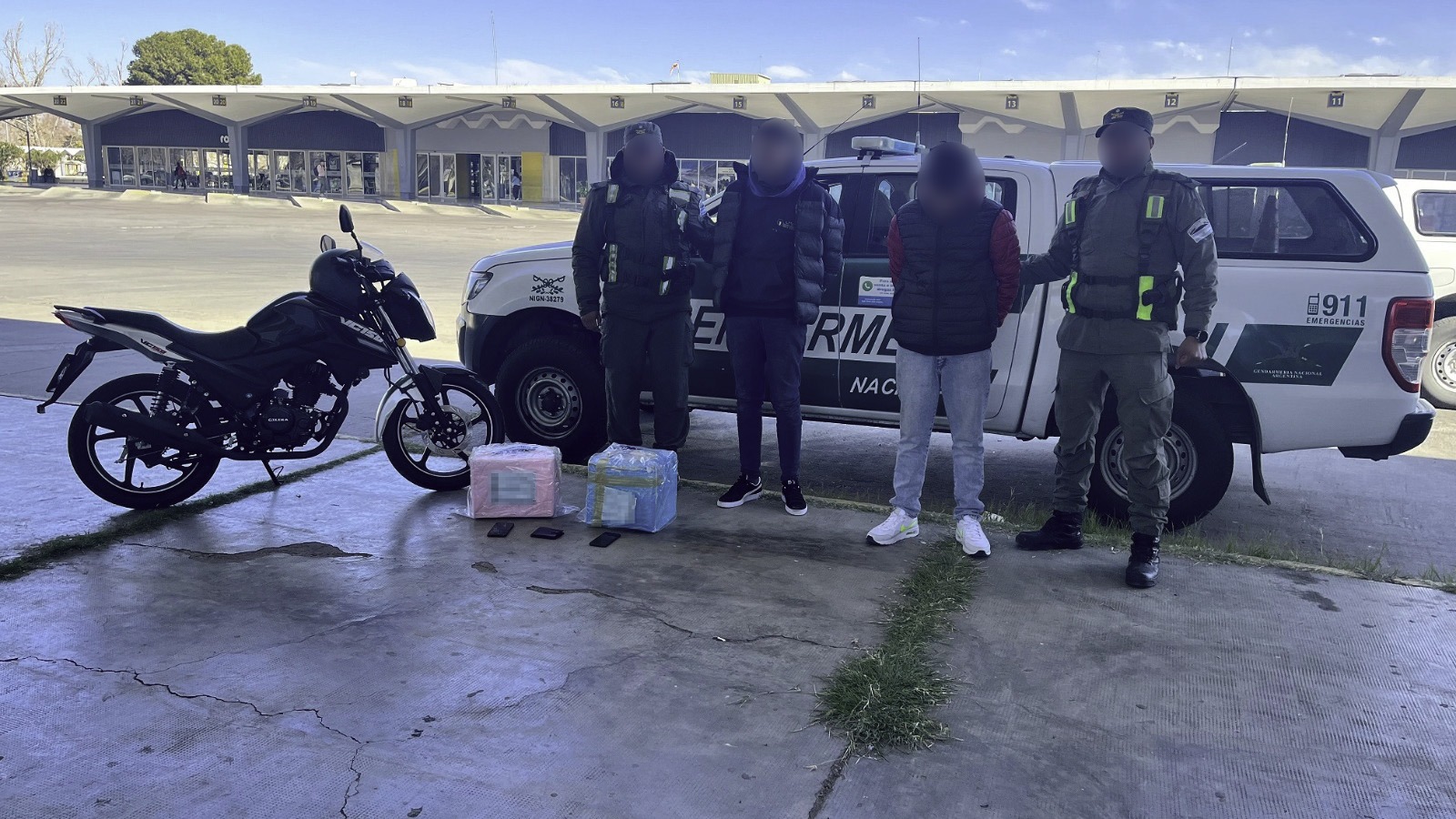 San Juan: dos detenidos tras retirar encomiendas con estupefacientes