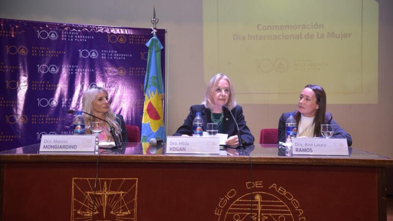 El Colegio de la Abogacía de La Plata conmemoró el Día de la Mujer con una jornada de reflexión y reconocimiento