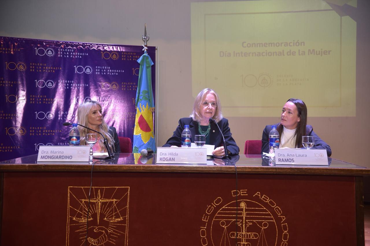 El Colegio de la Abogacía de La Plata conmemoró el Día de la Mujer con una jornada de reflexión y reconocimiento