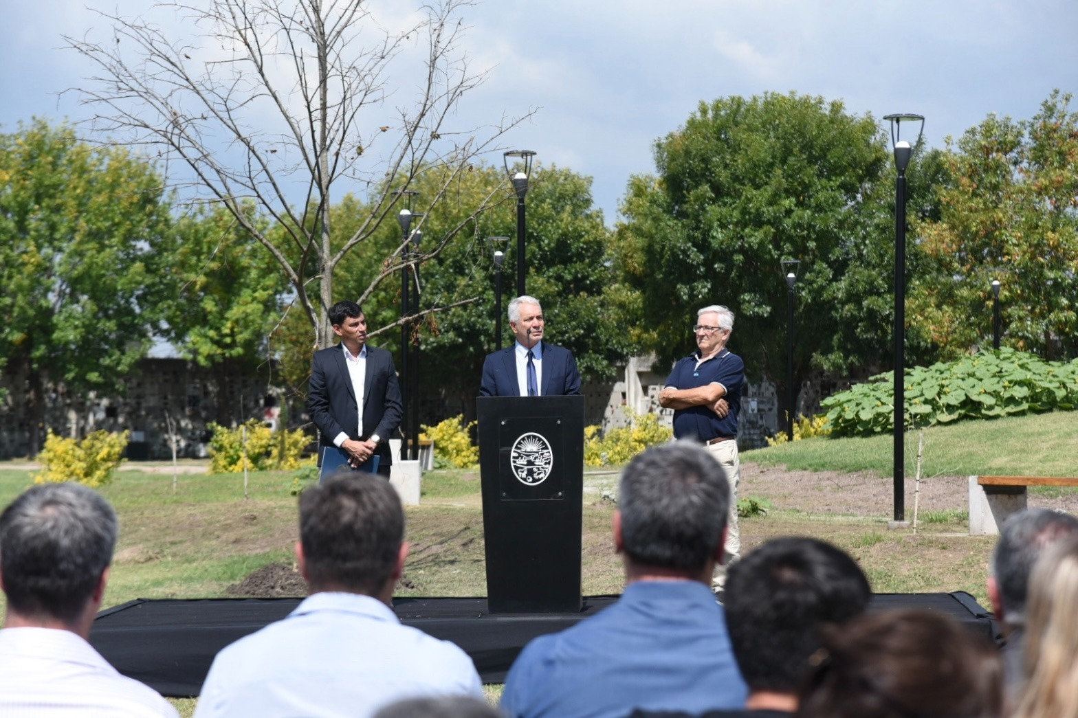 La Plata: Alak inauguró el nuevo osario municipal