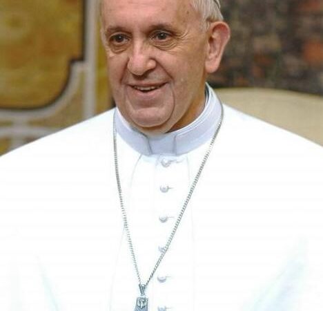 La Plata: Alak dijo que «el Papa Francisco se puso siempre al servicio de los humildes»