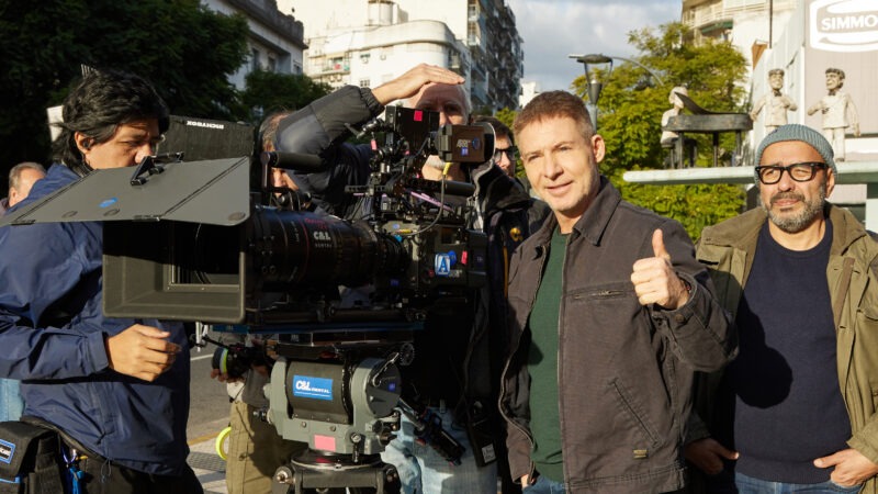 Adrián Suar estrena su segunda película como director: MAZEL TOV llegará a todos los cines el próximo 17 de abril.