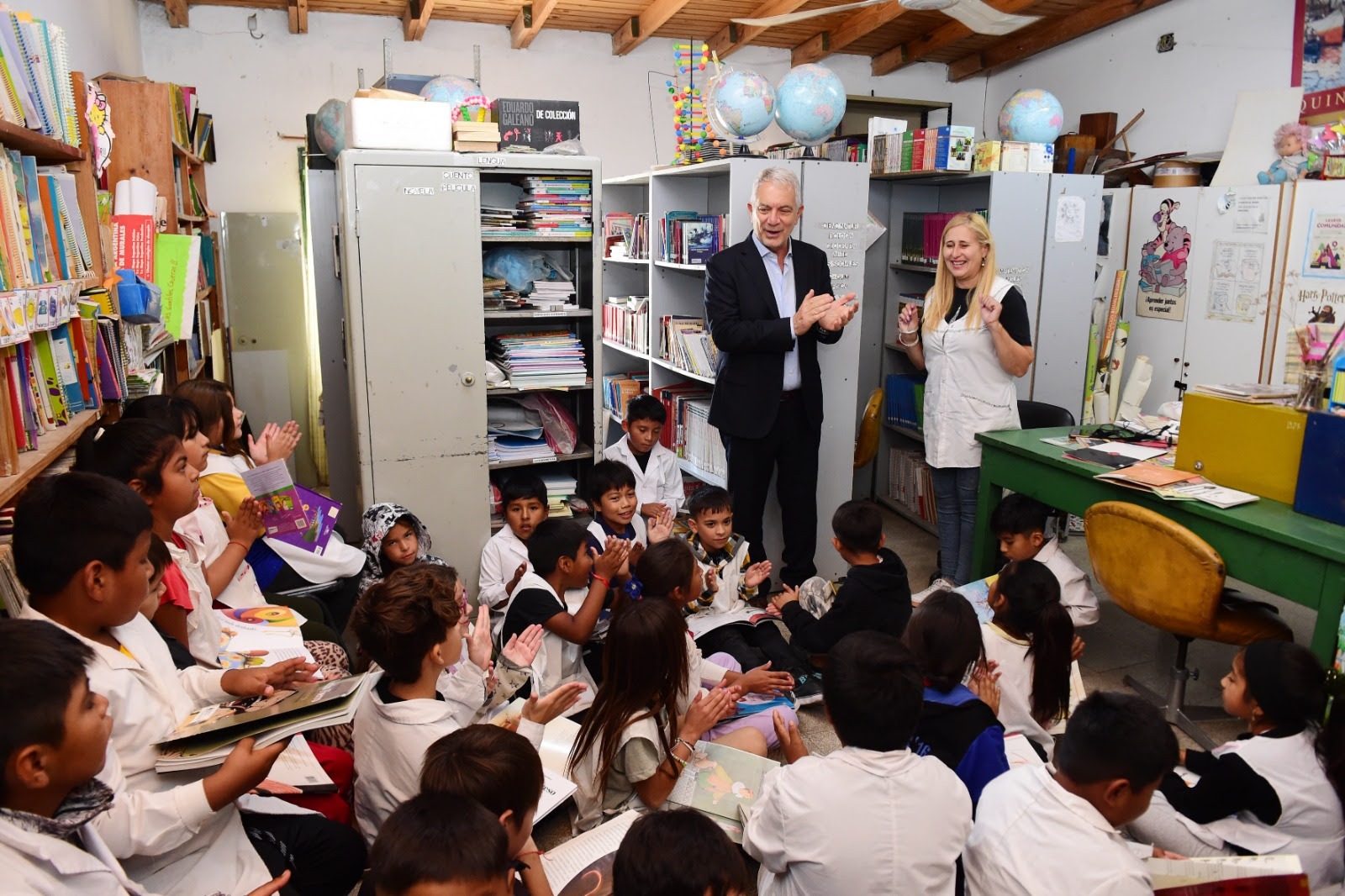 La Plata: Alak supervisó obras en escuelas que están en el plan de restauración