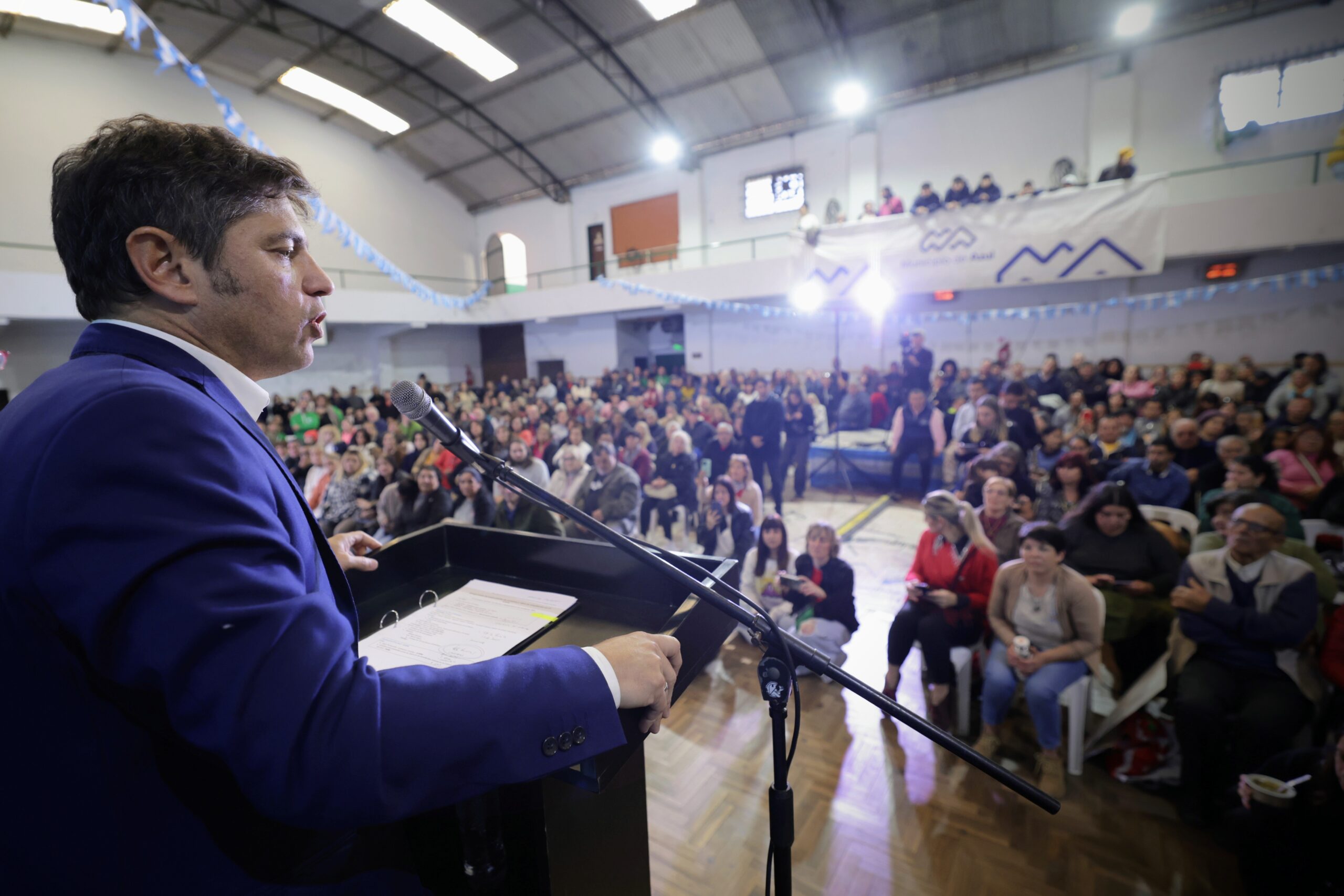 Kicillof: “Mientras el Gobierno nacional ataca a la educación pública, en la Provincia invertimos para transformarla»