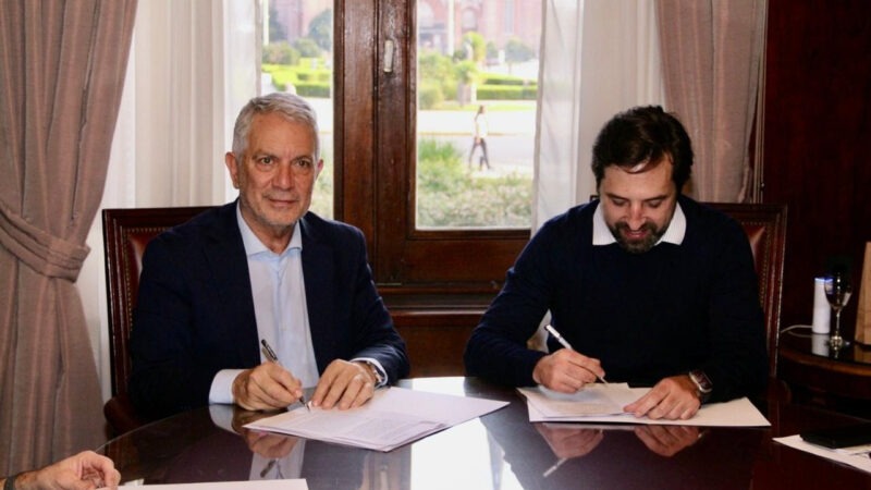 La Plata: firman convenio para la construcción de dos nuevos centros de salud