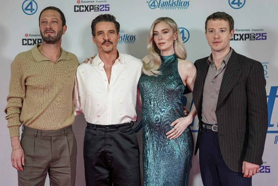 El elenco de «LOS 4 FANTÁSTICOS: PRIMEROS PASOS» sorprendió a los fans en CCXP MÉXICO 2025