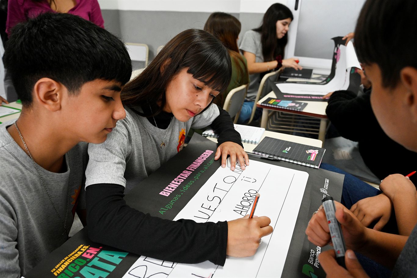 Más de 21 mil estudiantes cursaron Rico.en.data