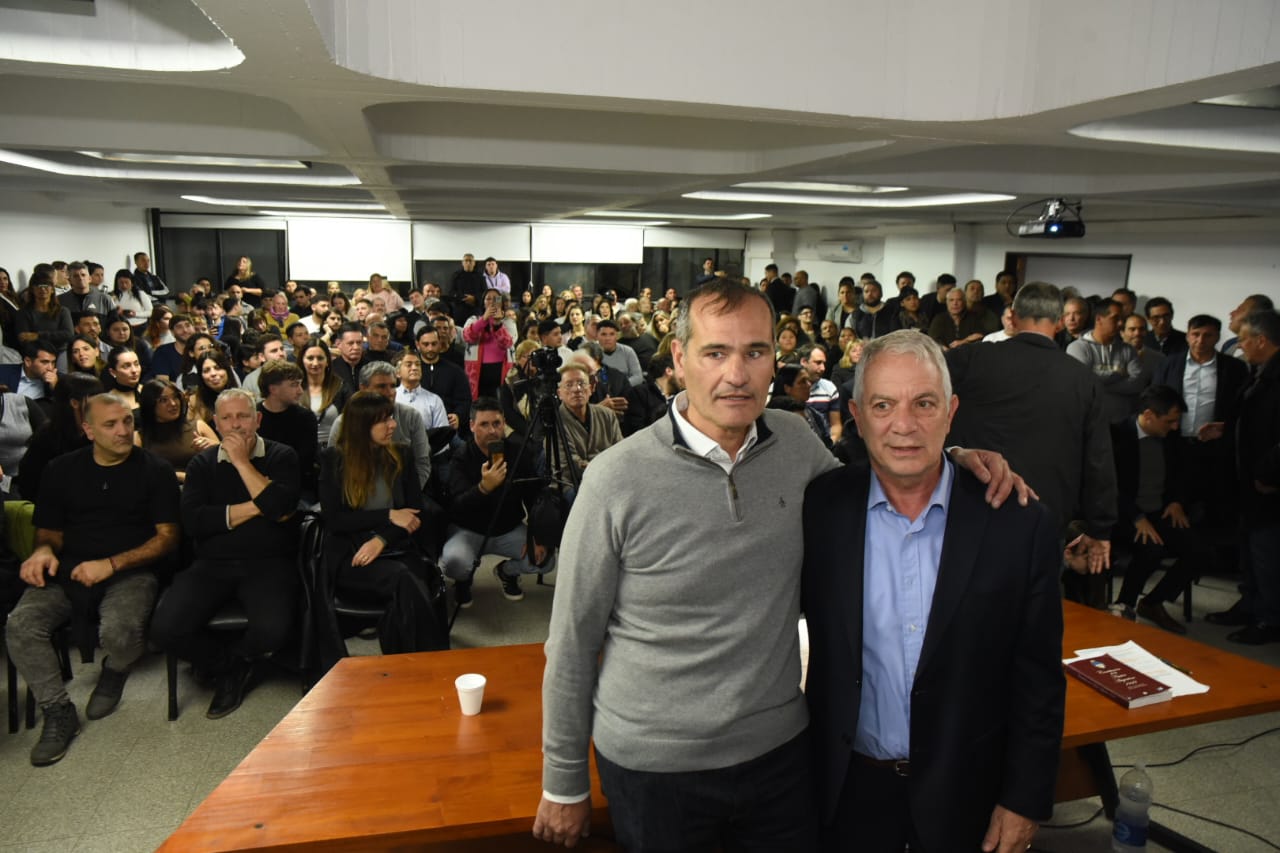 La Plata: Alak y Escudero disertaron en la Cátedra Peronista