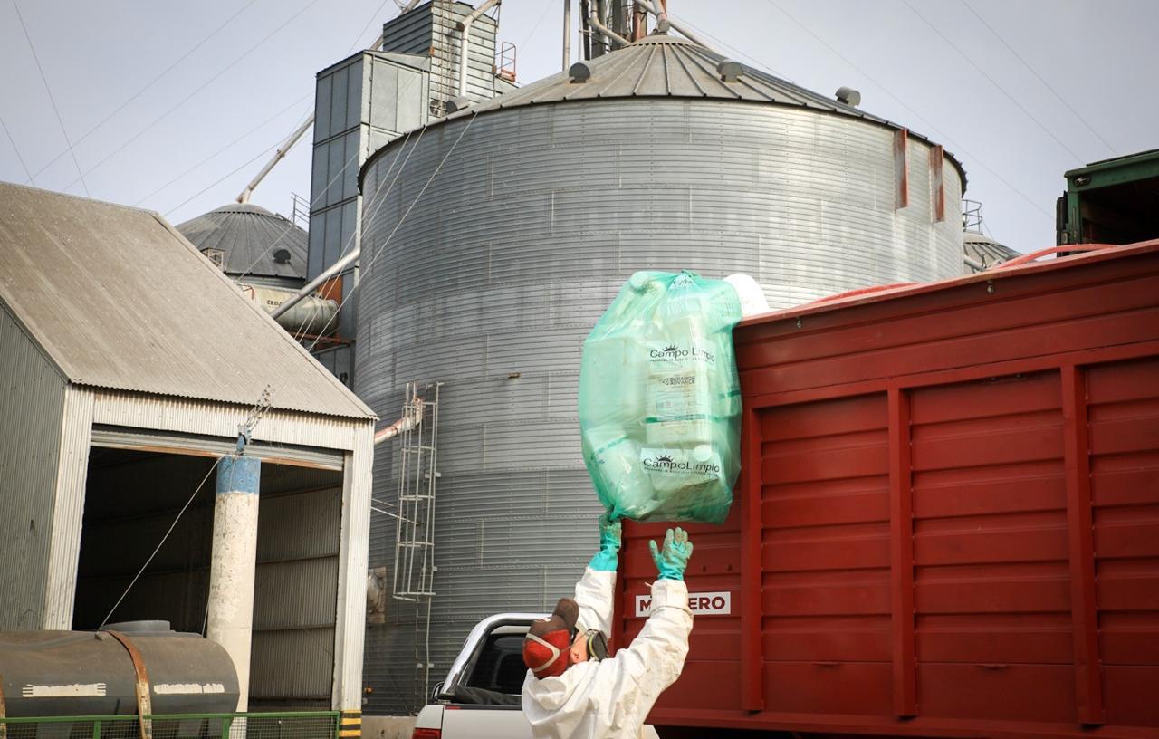 Récord ambiental en el agro: CampoLimpio recuperó 20 millones de kilos de envases vacíos de fitosanitarios