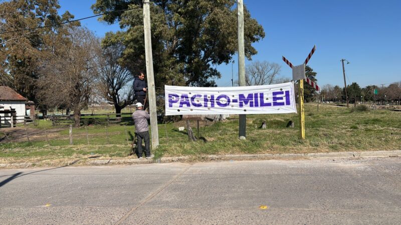 Bolívar: el libertario César Pacho cuestionó al gobierno municipal por el uso de empleados en la campaña electoral