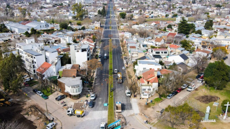 Alak y Kicillof inauguraron el ensanche y pavimentación en un acceso clave a La Plata