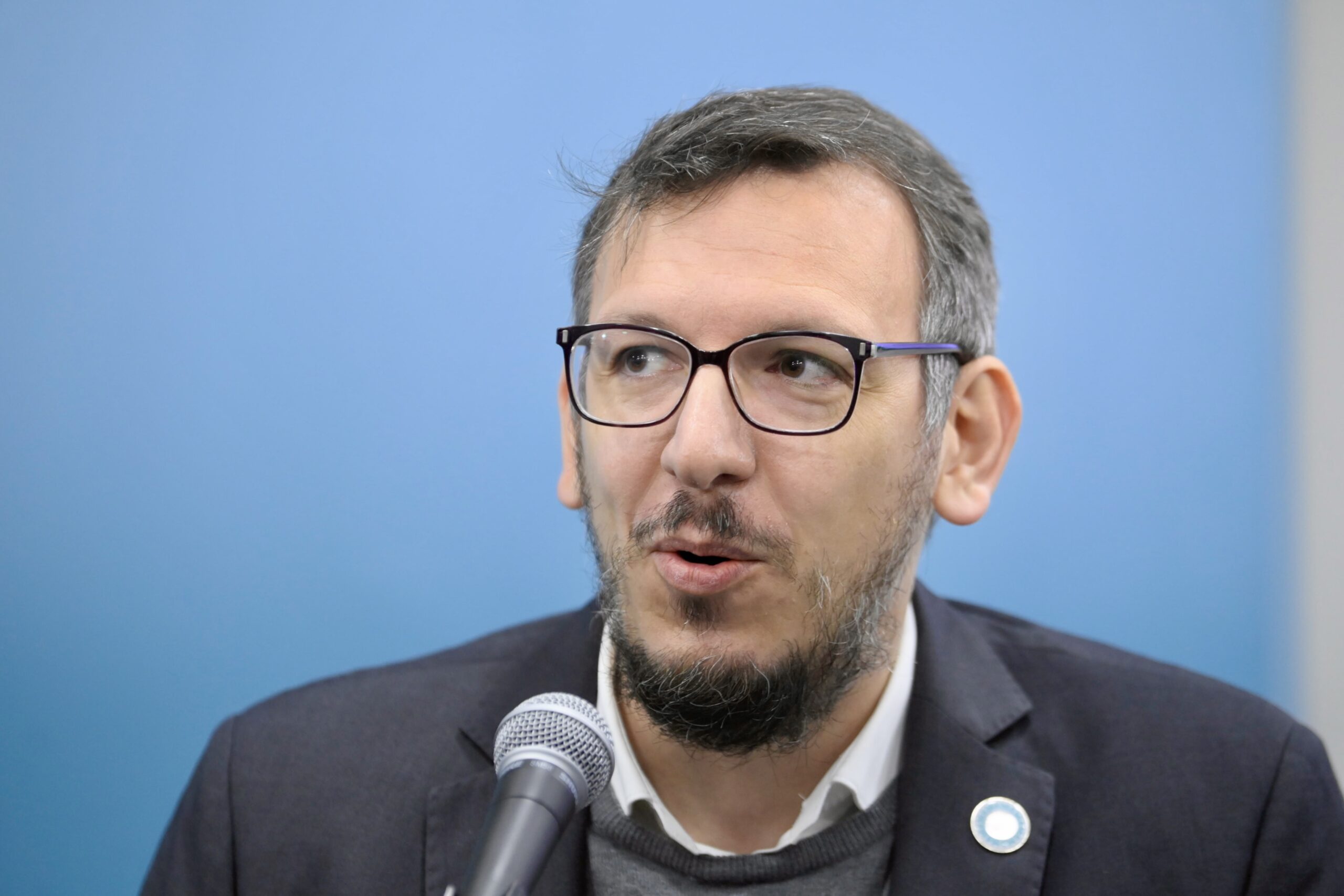 Juan Cuattromo:» Estamos en un contexto donde la actividad económica cae al 3 por ciento anual»