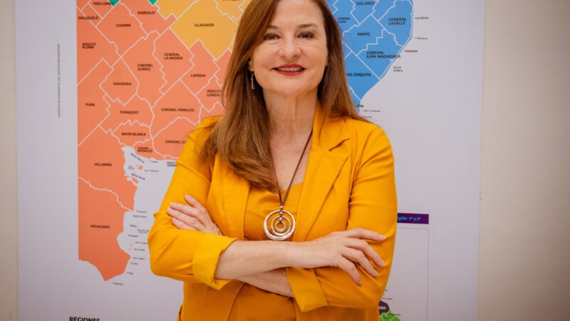 Turno de feminismos y nuevas agendas de género en el Curso de Formación Política con la ministra Estela Díaz de expositora