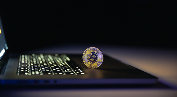 Criptomonedas ganan terreno como refugio ante la volatilidad del mercado