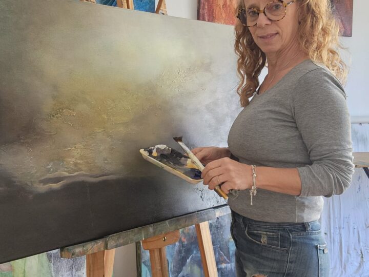 Fabiana Yustman: el arte como sanación y camino a la luz
