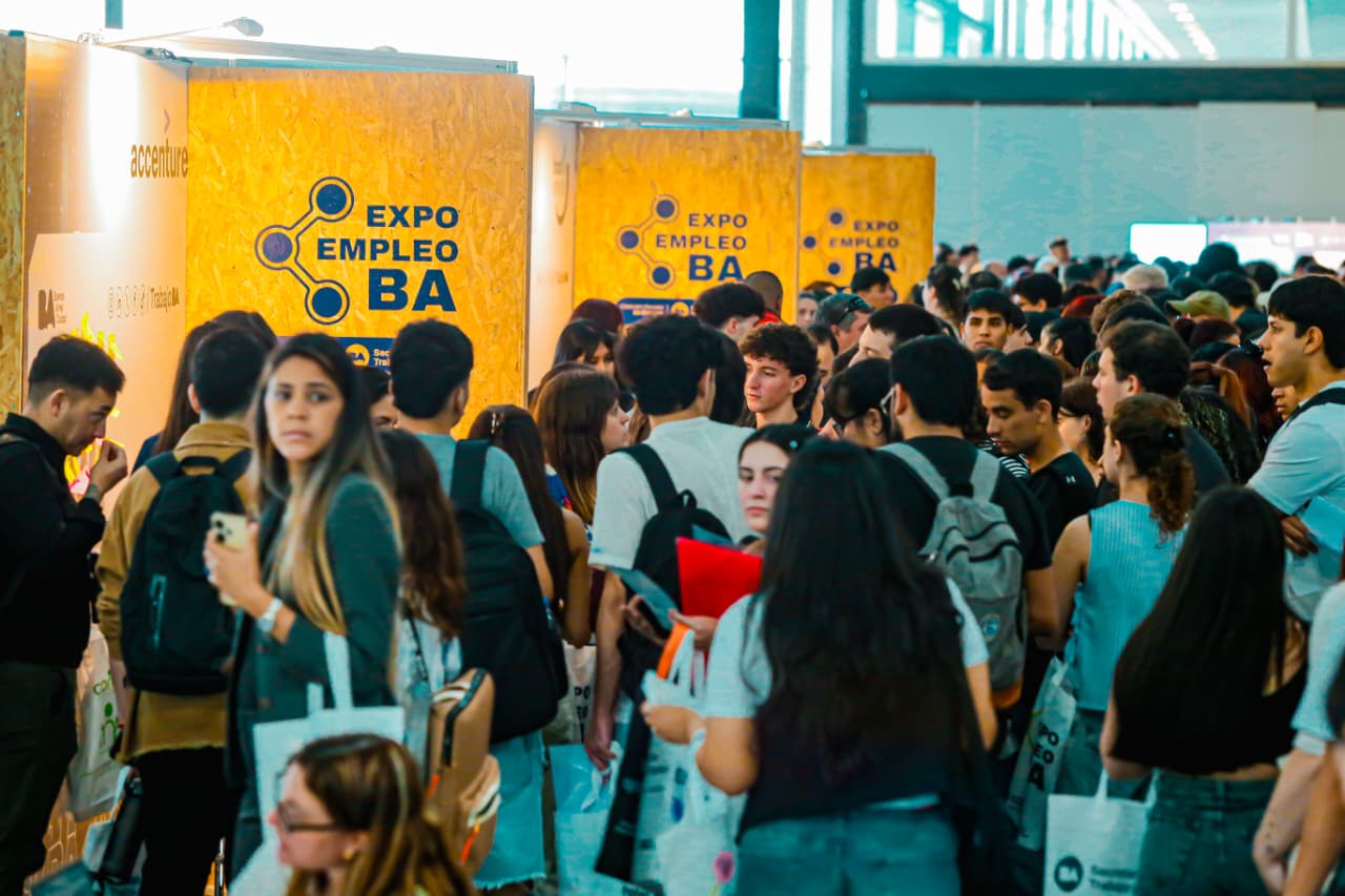 Gran convocatoria en la Expo Empleo BA “Ciudad Futuro”: más de 13 mil personas participaron en La Rural