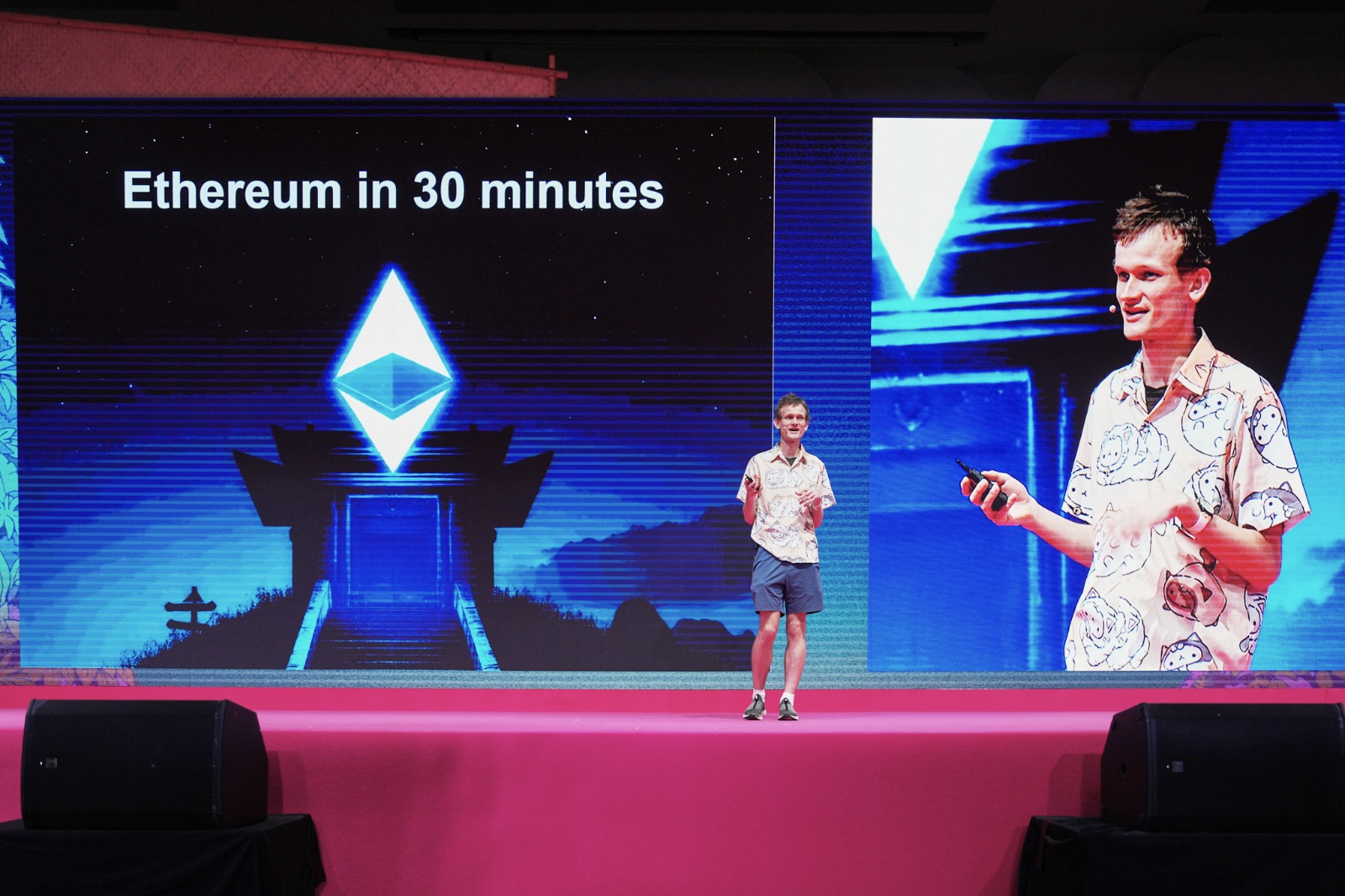 Vitalik Buterin, cofundador de Ethereum,  confirma su visita a  la Argentina para DevConnect 2025