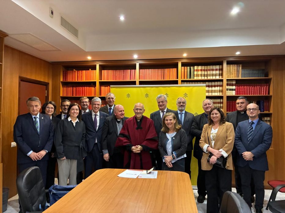 Rectores de Universidades Católicas Argentinas fueron recibidos en el Vaticano por el Cardenal Tolentino