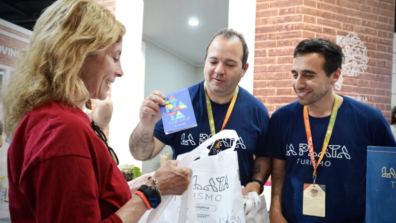 La Plata en la FIT 2025: presentó su campaña «Increíblemente cerca»