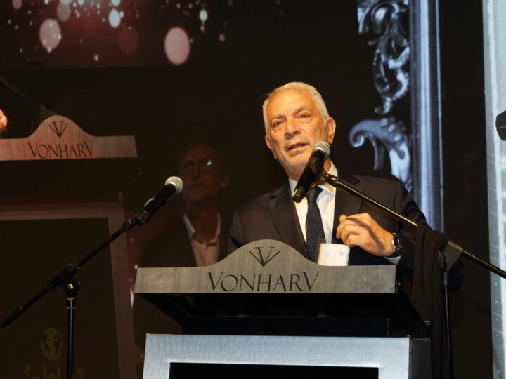 Alak participó de la VIII Gala Solidaria a beneficio del Hospital de Niños Sor María Ludovica