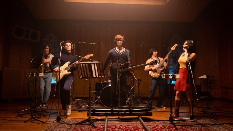 Llega el tráiler de “La Dicha en Movimiento”.