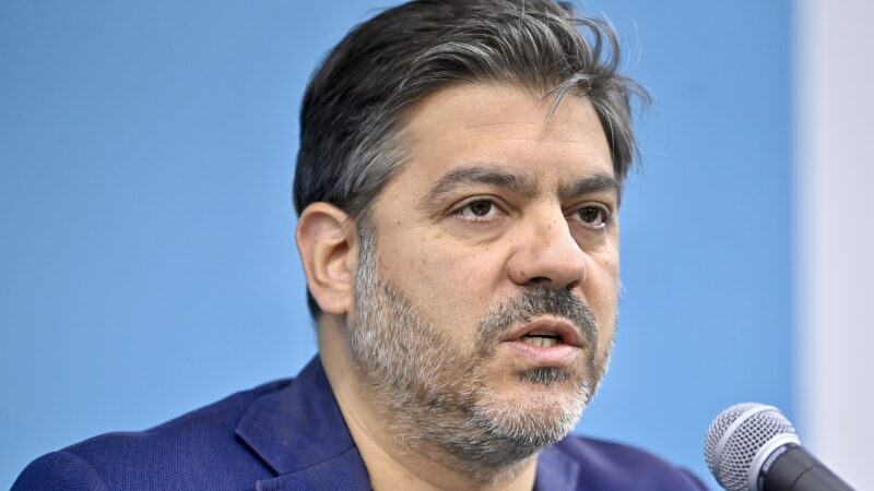 Bianco:» A partir de enero de 2026, se eliminarán los subsidios en los barrios cerrados»