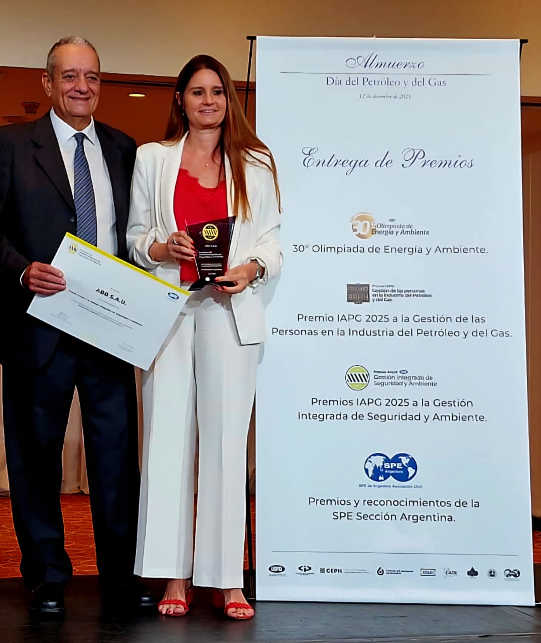 ABB galardonada por el IAPG  por su compromiso con la Gestión Integrada de Seguridad y Ambiente en petróleo y gas