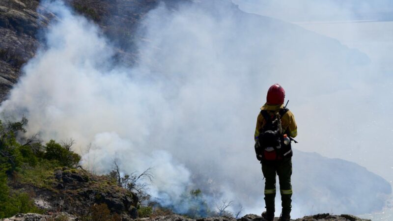 Giro oficial: el Gobierno declara la Emergencia Ígnea por DNU