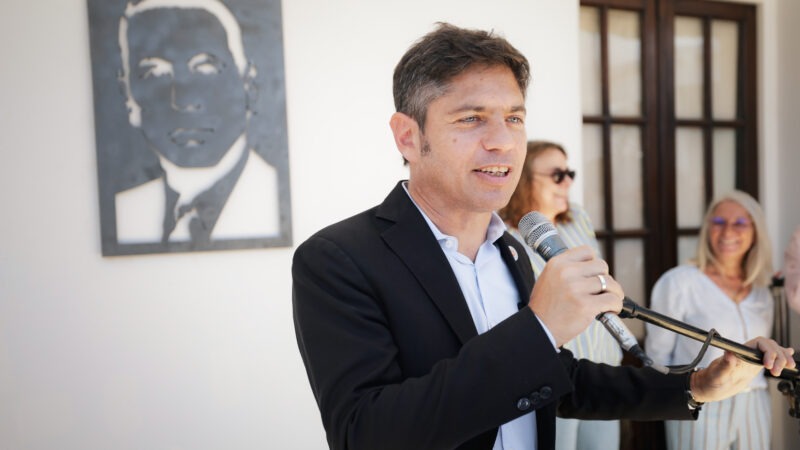 Kicillof en Lobos: “El único culpable es Milei y su programa económico”