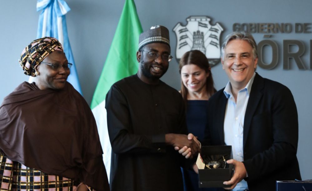 Córdoba y Nigeria sellan alianza estratégica: Llaryora firmó un acuerdo de cooperación productiva