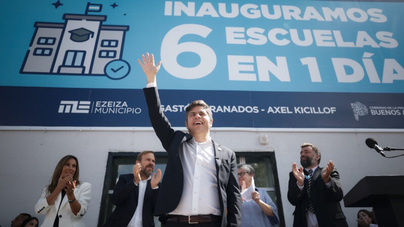 Kicillof inauguró seis edificios educativos en un día