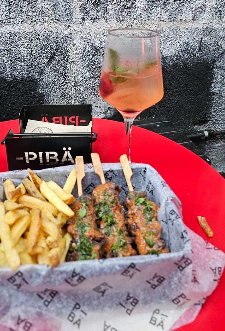 PIBÄ: el imperio del Street Gourmet que nació en la vereda y hoy conquista el mundo desde su nueva «House»