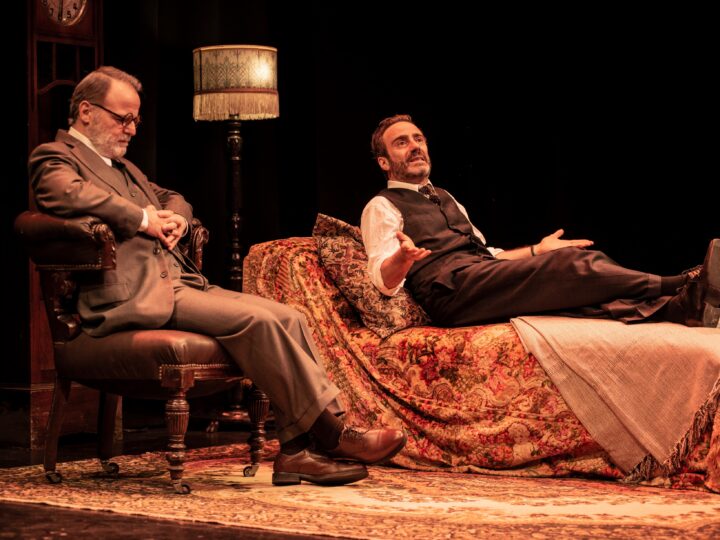 Despedida de un clásico moderno: «La última sesión de Freud» anuncia su temporada final en Buenos Aires