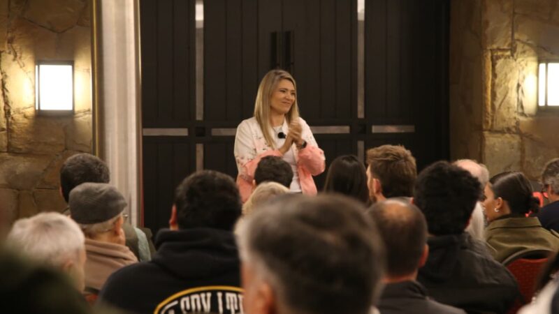 Nadia Márquez en el sur neuquino: «Este proyecto se construye escuchando a cada vecino»