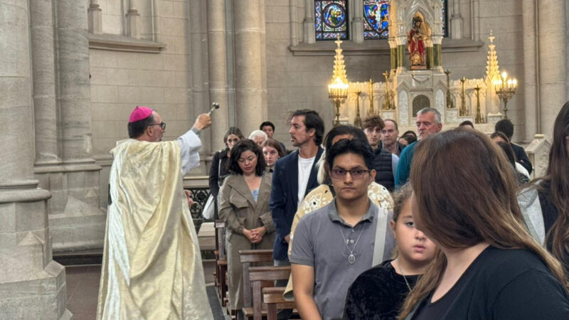 El arzobispo de La Plata en su homilía de Resurreción, dijo:» Cristo vive y te quiere vivo