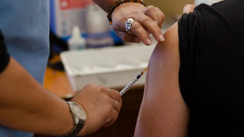 La Plata extiende los operativos de salud: Calendario de vacunación y controles en los barrios