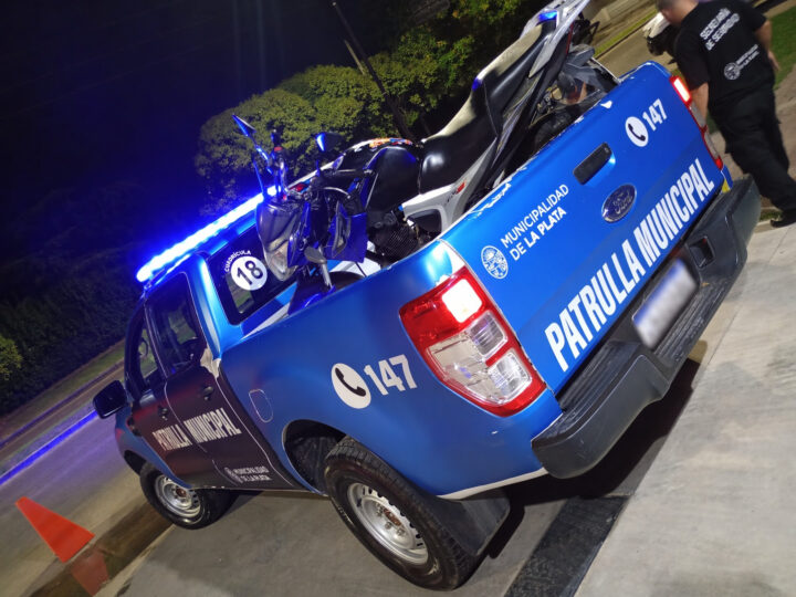 En La Plata labran infracciones y secuestran motos por diversas irregularidades