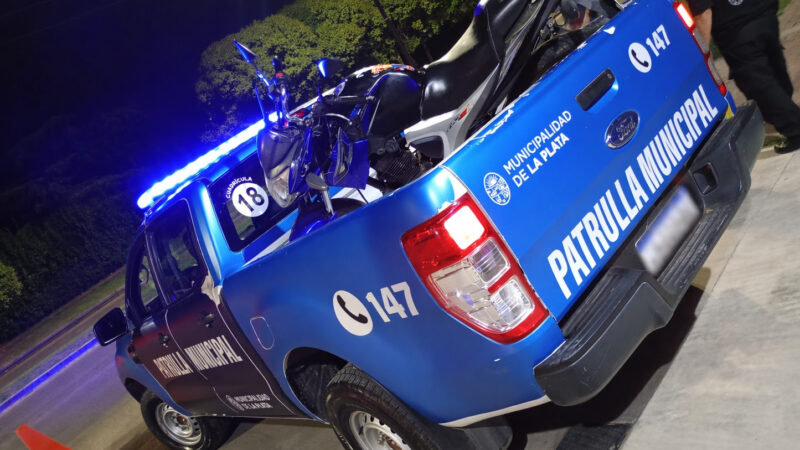En La Plata labran infracciones y secuestran motos por diversas irregularidades