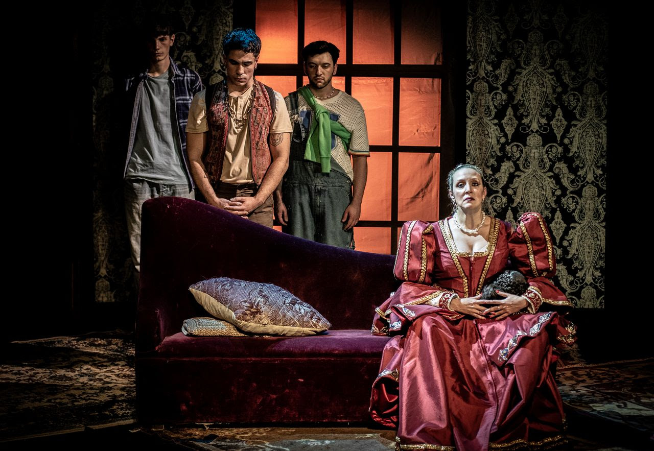 «Guillermina, La Reina ha Vuelto»: una mirada filosa sobre el ego y el oficio actoral en el Teatro Border