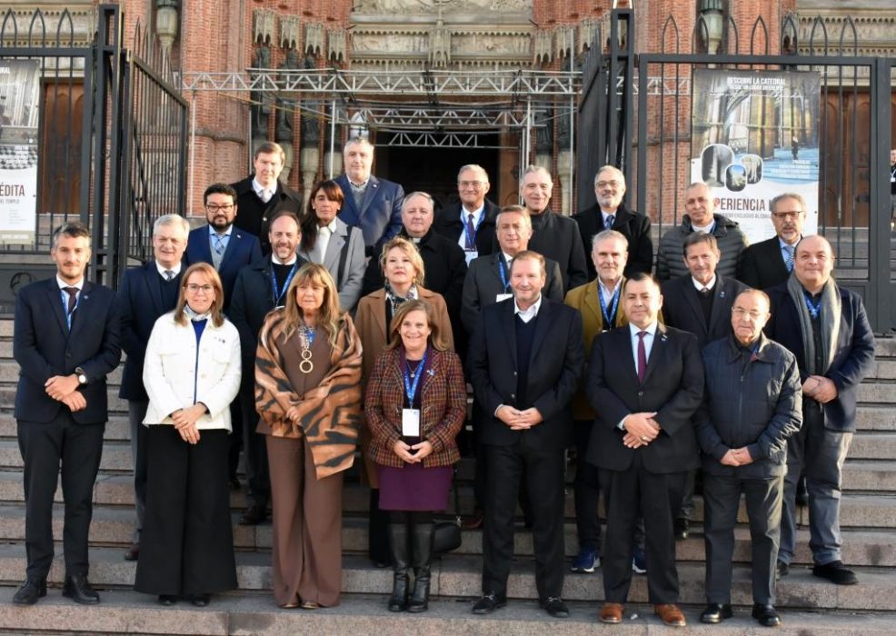 La Plata: con una solemne misa en la Catedral, cerró la primera jornada del Encuentro de Rectores del Cono Sur