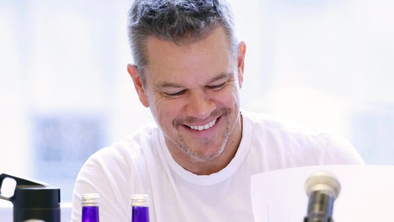 Noche de estrellas en UNIVERSAL+: Matt Damon y Noah Kahan protagonizan el cierre de temporada de SNL