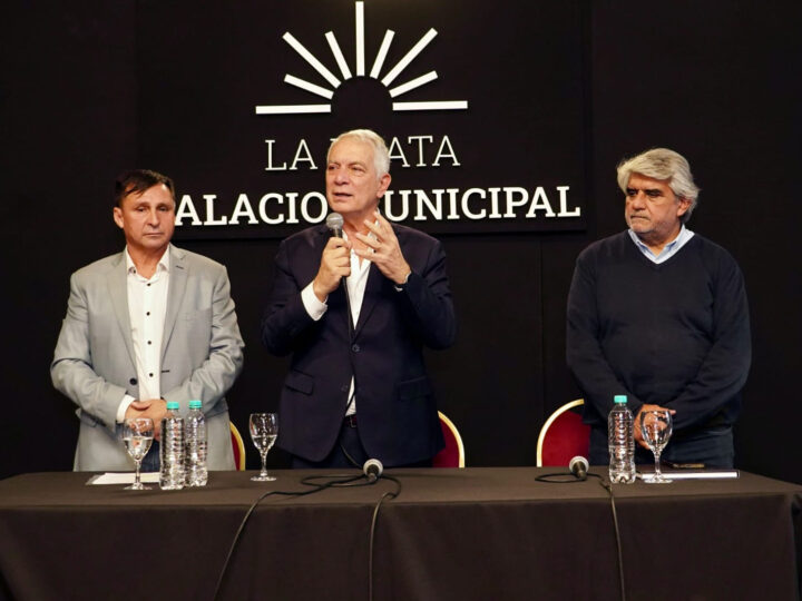 La Plata: Julio Alak y Walter Correa presentaron nuevos programas para impulsar el empleo local