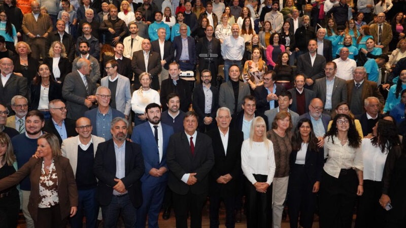 La Plata: Alak participó del acto de asunción de Marín en la Facultad de Ciencias Médicas