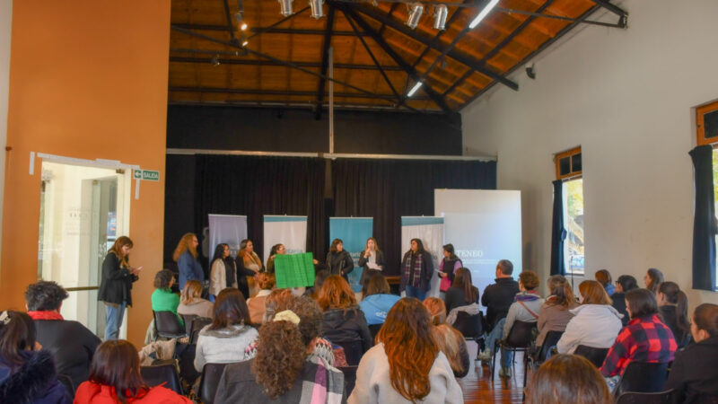 La Municipalidad de La Plata despliega jornadas de concientización y género en distintas localidades del partido